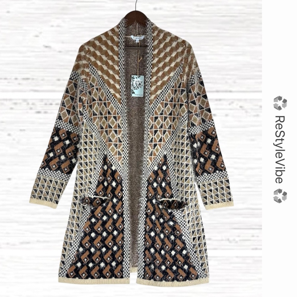 NOSTALGIA Women’s Size S Sweater Cardigan NWT Western Style Pattern Neutral NEW